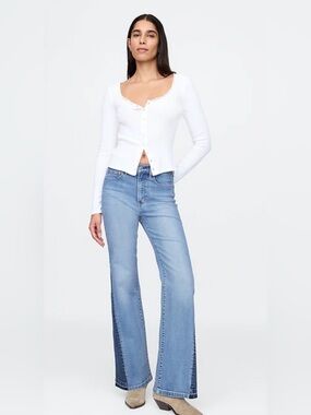 Gap '70s Flare High Rise Jeans 30" X 29.5" Blue Medium Indigo Patched Denim